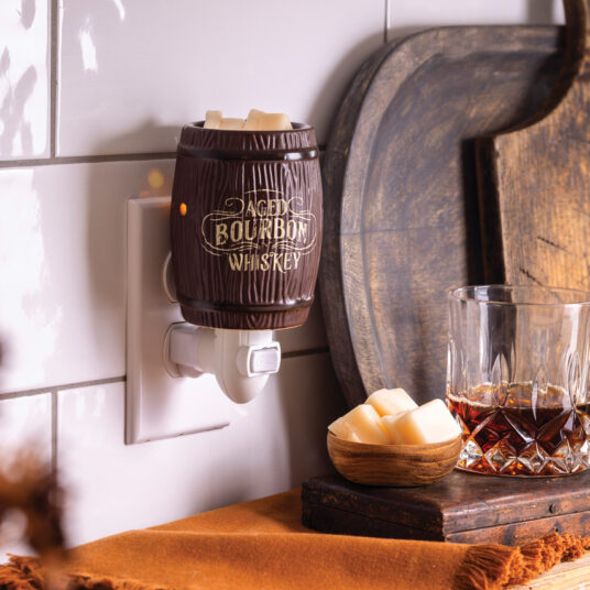 'Bourbon Barrel' - Plug In