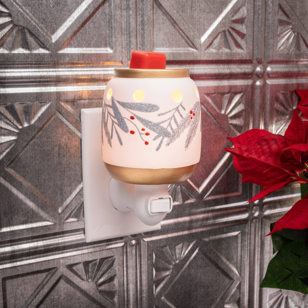 Winterberry Mini Accent Fragrance & Wax Electric Warmer