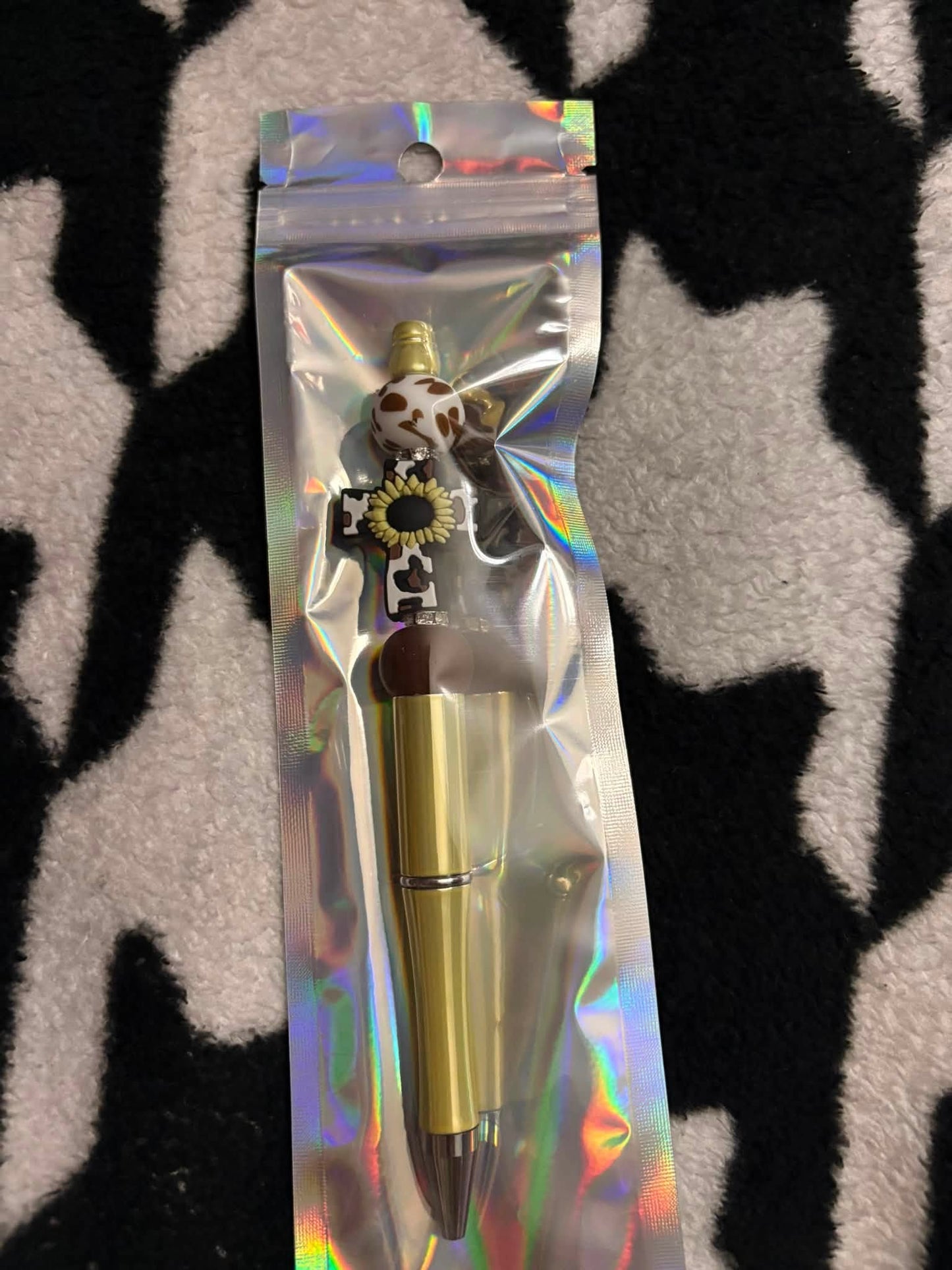 Beadable pens