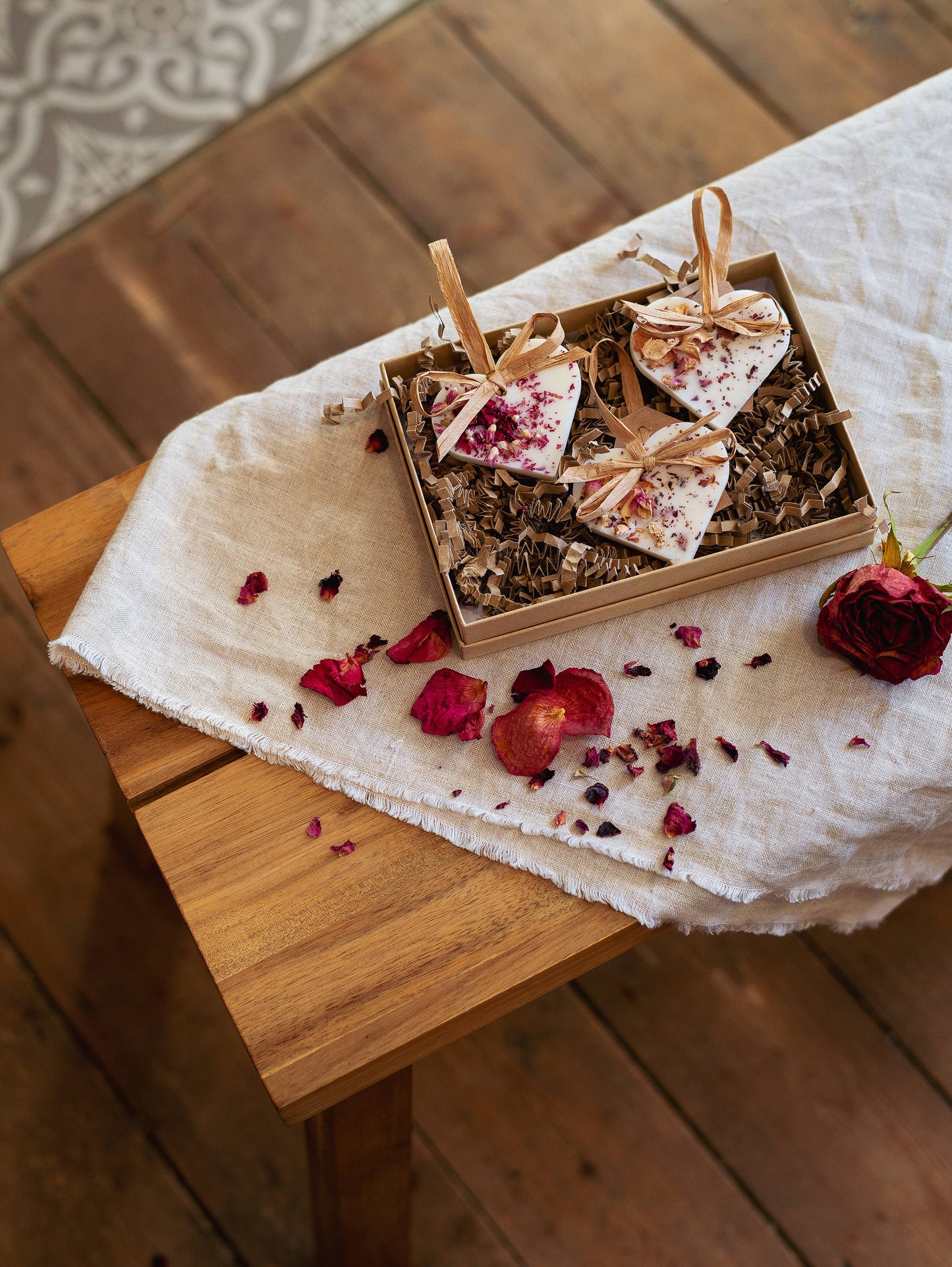 Heart Scented Decoration - Rose & Lemon Leaf