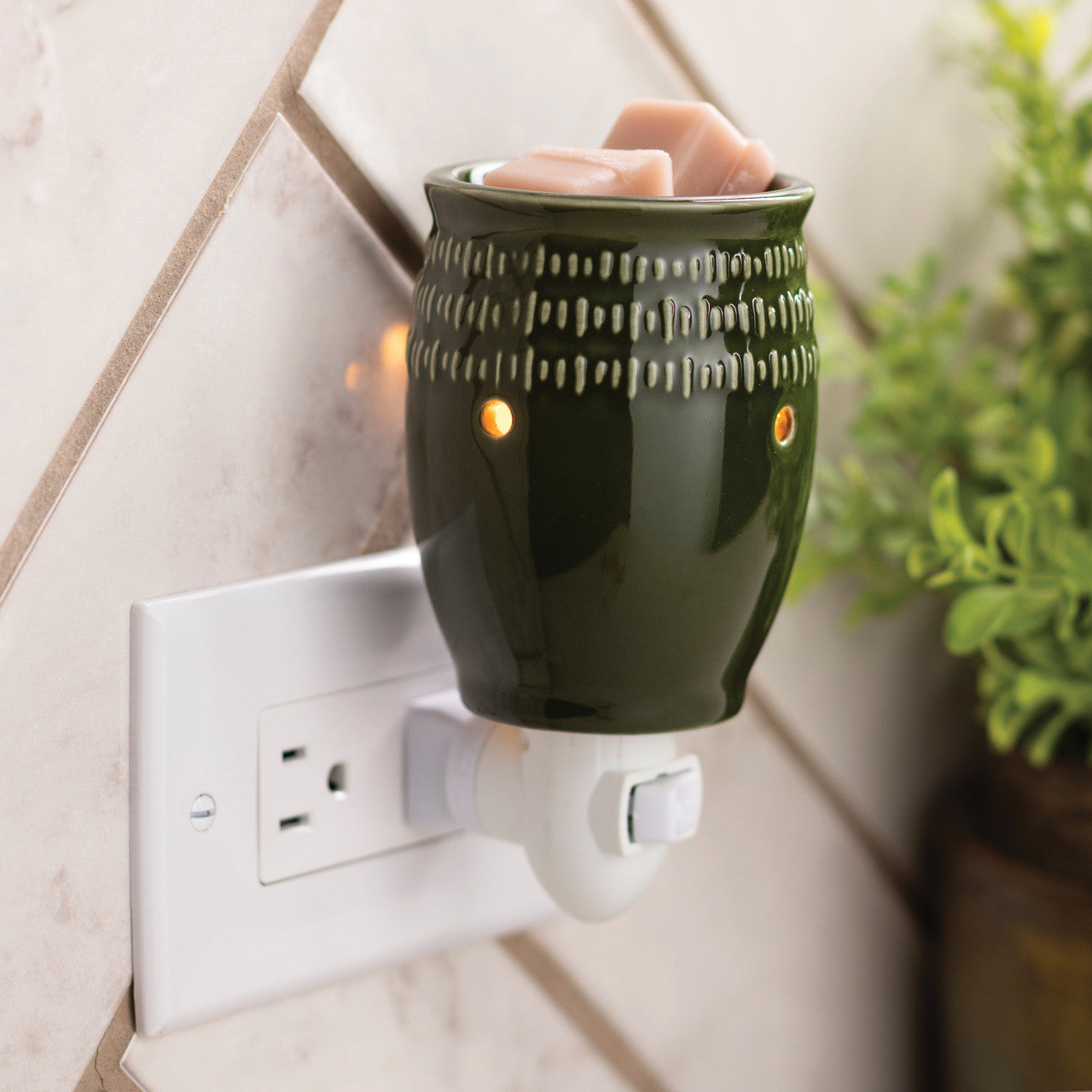 Green Etched Pluggable