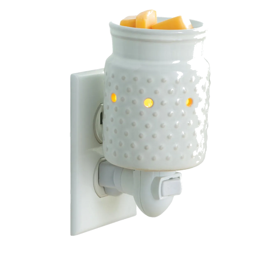 White Hobnail Pluggable warmer