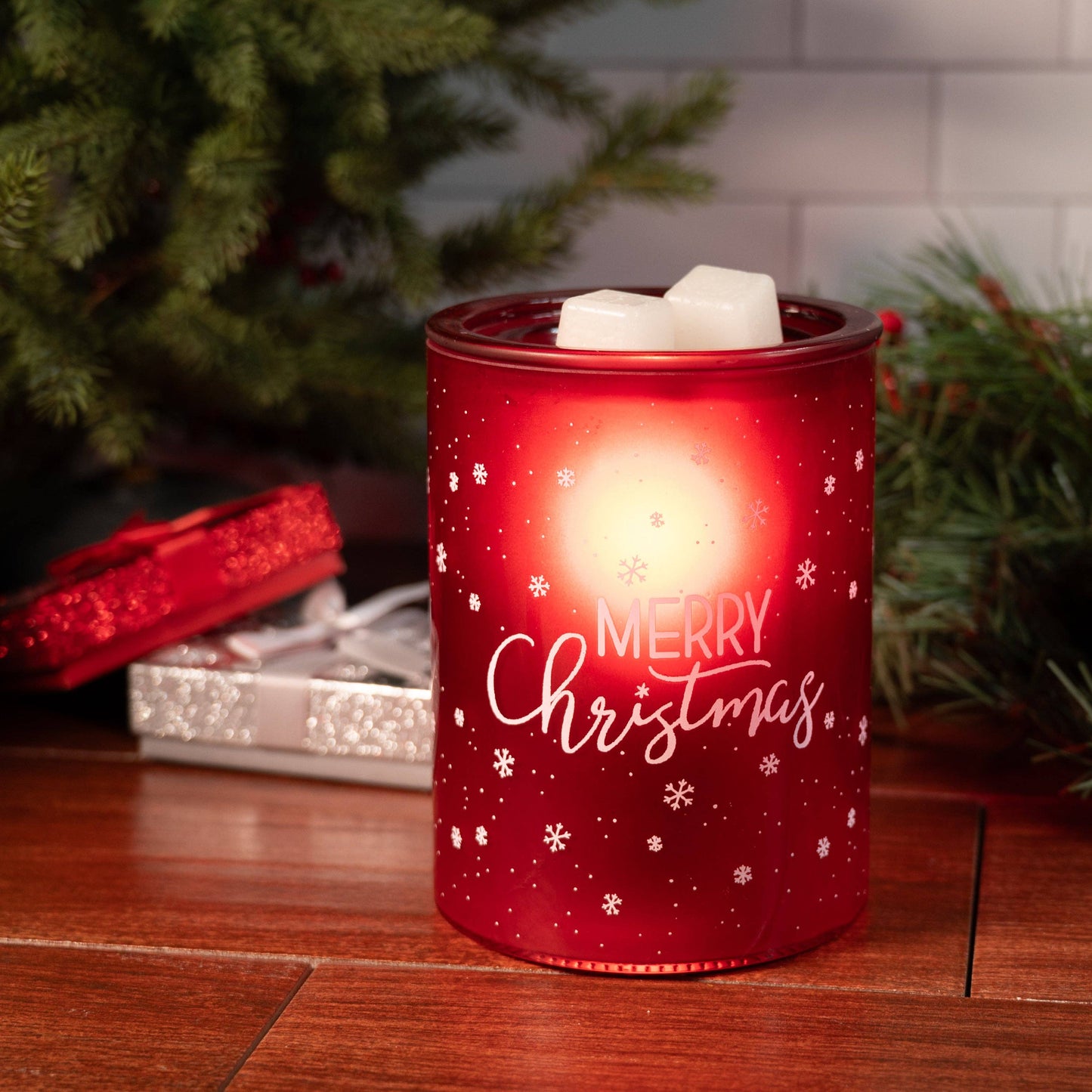 Garnet Christmas Fragrance & Wax Electric Warmer