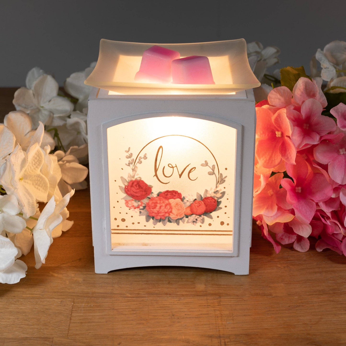 Love Fragrance and Wax Warmer